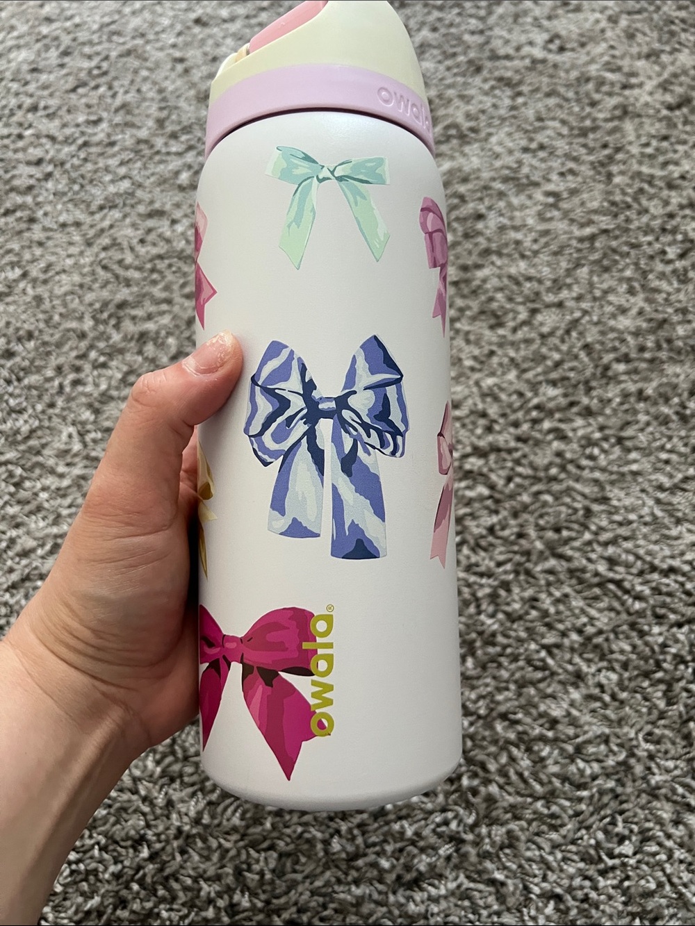 Owala 32oz Bow Print Water Bottle